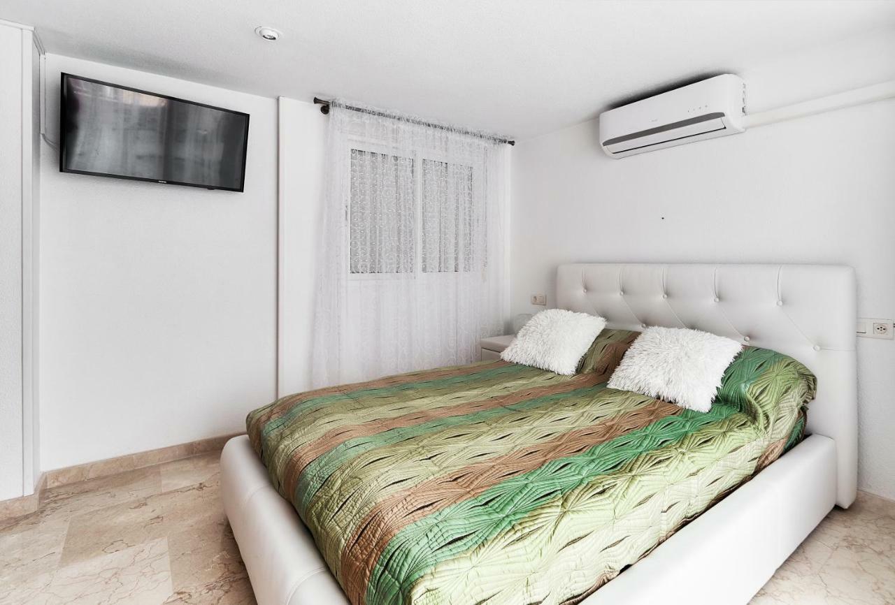 Lenas Apartments Radio Murcia Torrevieja Esterno foto